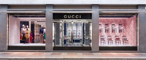 gucci winkel milaan|Milano Monte Napoleone Flagship .